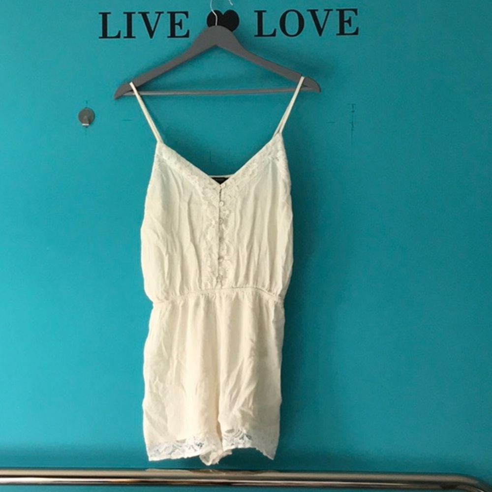 Lace romper